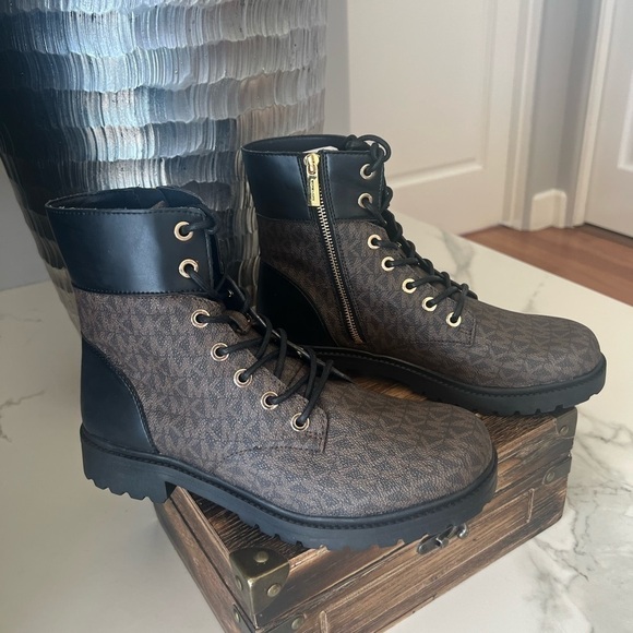 Michael Michael Kors Alistair Combat Boots in Expresso - Picture 1 of 12
